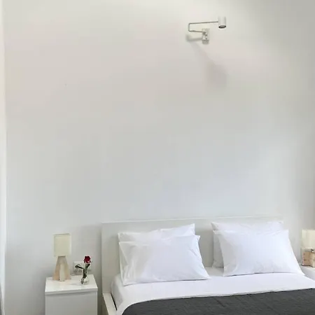 Unique Flat Under The Acropolis